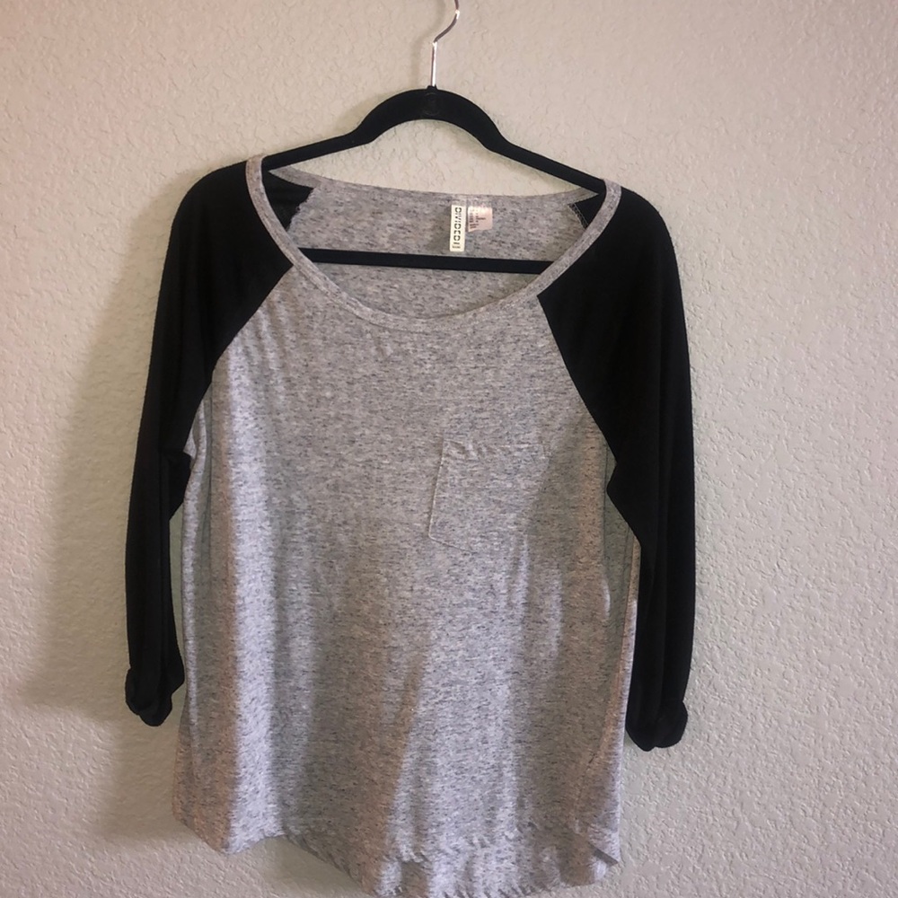 3/4 long sleeve shirt